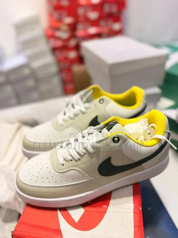Nike Court Vision · Photo 1