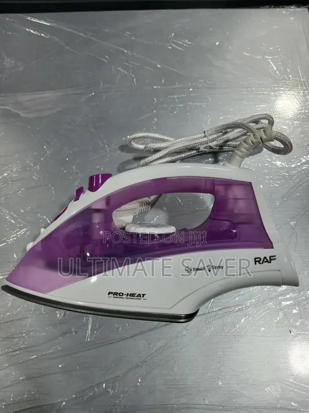 RAF Steam Iron · Photo 1