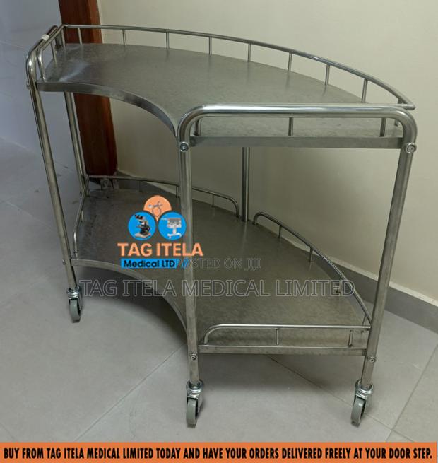 Medicine Trolley (Half Moon) · Photo 2