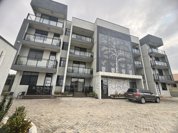 Furnished 2bdrm Apartment in Charclem Ventures, Accra Metropolitan · Photo 2