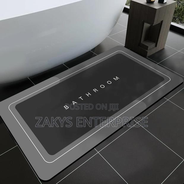Non Slip Bathroom Mat · Photo 2