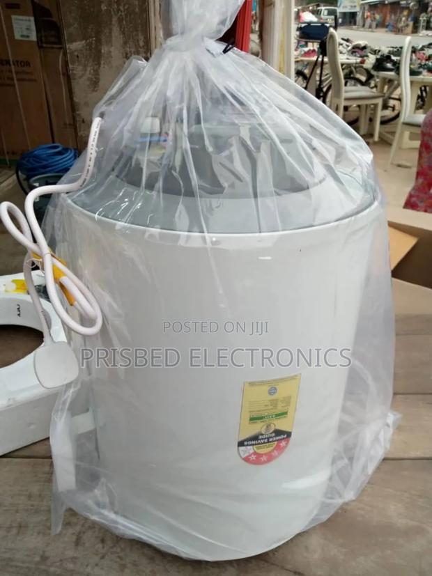 Bajaj Durable Water Heater 15 Litres · Photo 2