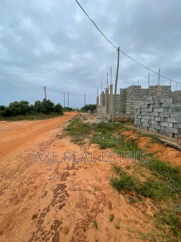 Perfect Documented Estate Half Plots at Tema Community 25 · Photo 1