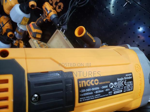 Ingco 2600W Angle Grinder · Photo 2