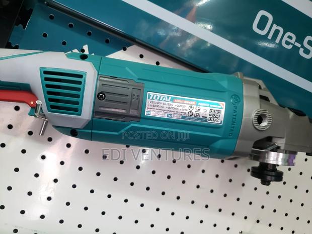 Total 3000W Angle Grinder · Photo 3