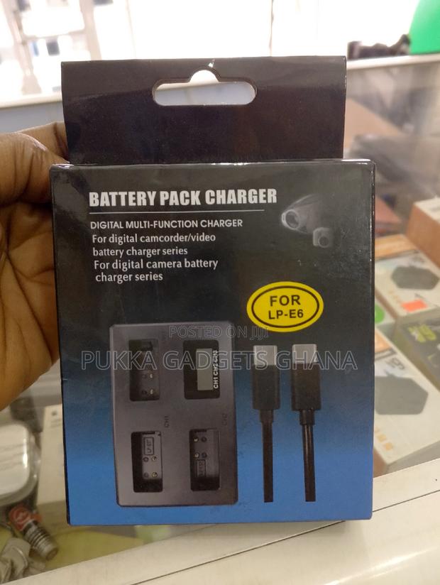 Triple Charger for Canon Lp E6/E6nh Battery · Photo 1