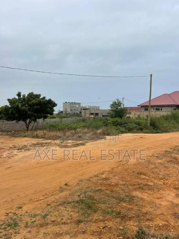 Exciting Bonus Offers on Half Plot at Prampram Beach Road · Photo 1