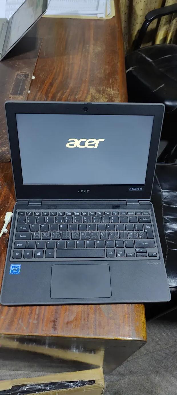 Laptop Acer TravelMate B113 4GB Intel Pentium eMMC 60GB · Photo 2