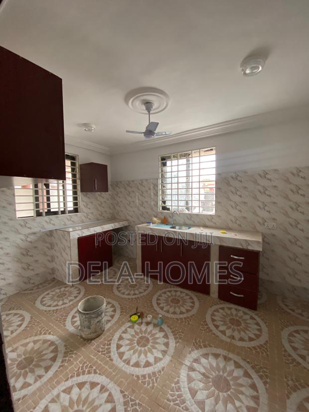 2bdrm Apartment in Oyibi for rent · Photo 6