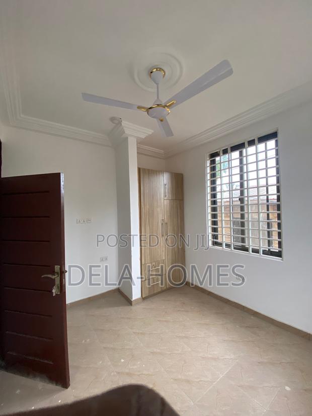 2bdrm Apartment in Oyibi for rent · Photo 4