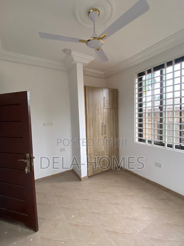 2bdrm Apartment in Oyibi for rent · Photo 5