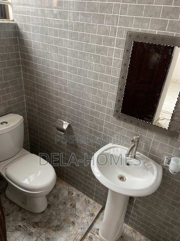 2bdrm Apartment in Oyibi for rent · Photo 8