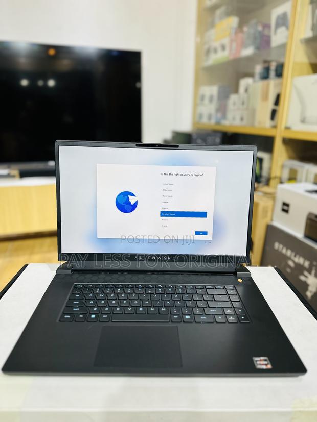 New Laptop Dell Alienware 17 R2 64GB AMD Ryzen 9 SSD 1T · Photo 4