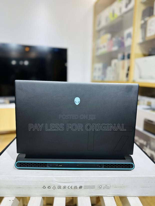 New Laptop Dell Alienware 17 R2 64GB AMD Ryzen 9 SSD 1T · Photo 5