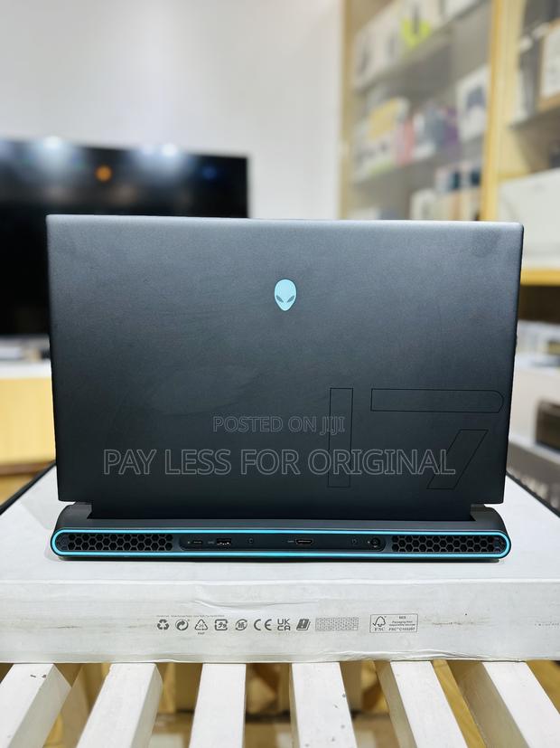 New Laptop Dell Alienware 17 R2 64GB AMD Ryzen 9 SSD 1T · Photo 3