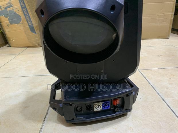 Beam 260 Moving Head Stage Light · Photo 5