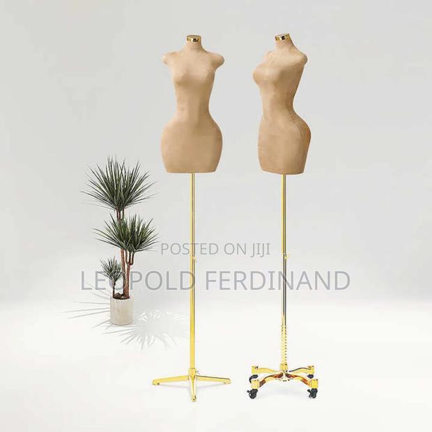 High Quality Female Dress Form · Photo 2