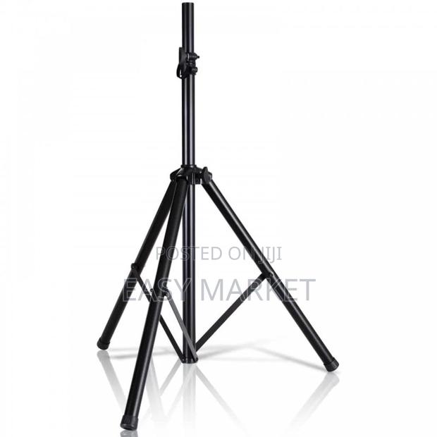 Speaker Stand · Photo 3
