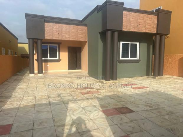 3bdrm House in Bronko Housing, Spintex for sale · Photo 1