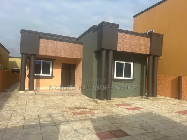 3bdrm House in Bronko Housing, Spintex for sale · Photo 2