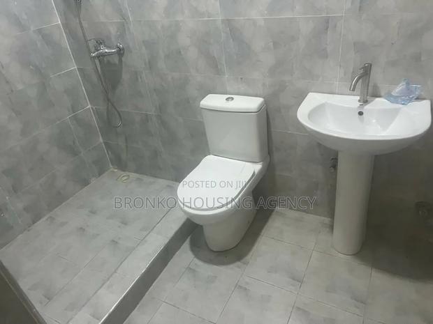 3bdrm House in Bronko Housing, Spintex for sale · Photo 7
