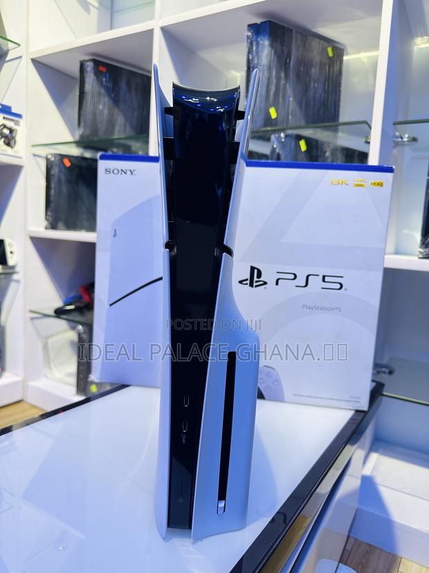 Pre Own New Slim Ps5 · Photo 3