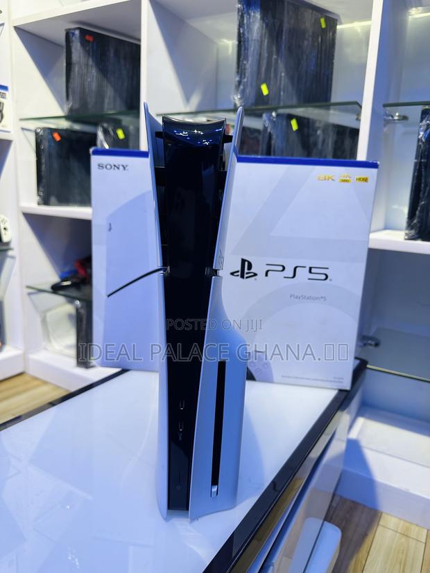 Pre Own New Slim Ps5 · Photo 2