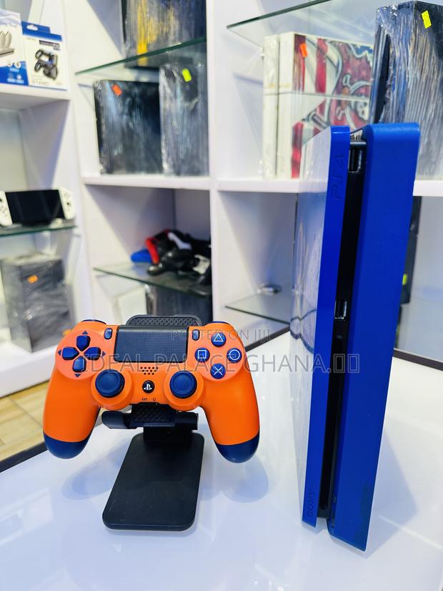 Blue Edition With 10 Games · Photo 4