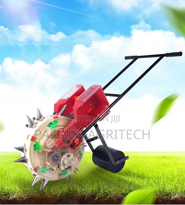 Push Seeder · Photo 1