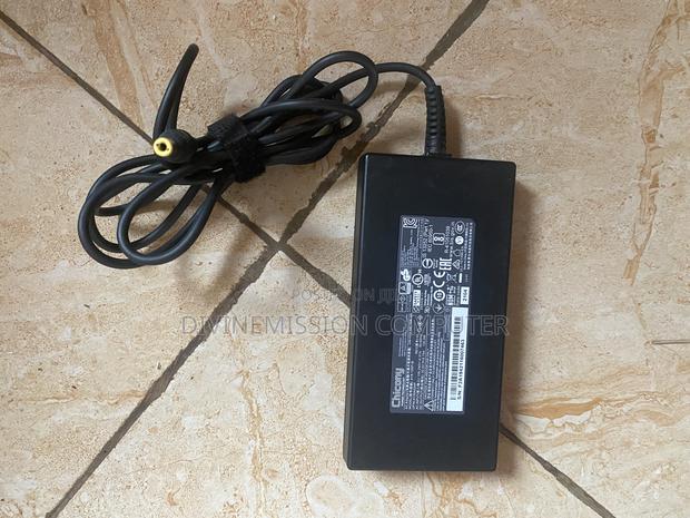 Original Chicony AC Adapter 20v=6.75A, 135w · Photo 6