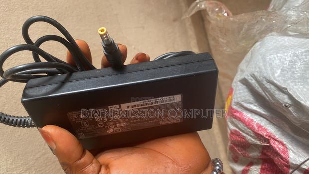 Original Chicony AC Adapter 20v=6.75A, 135w · Photo 7