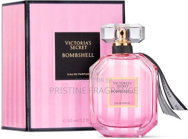 Victoria Secret Bombshell Perfume · Photo 1