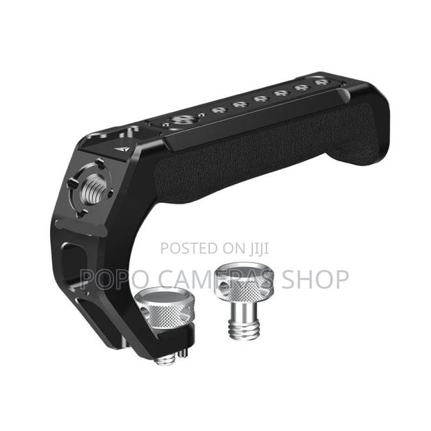 Camera Top Handle With Cold Shoe Mount (Screw Type) · Photo 1