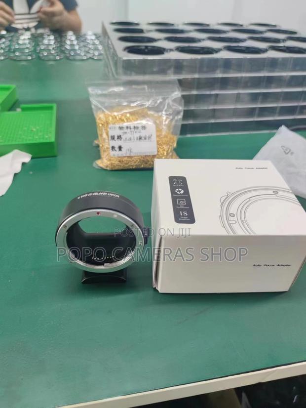 Canon Rf to Ef Lens Adaptor · Photo 2