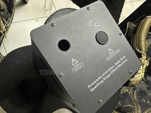 Cold Spark Machine · Photo 2