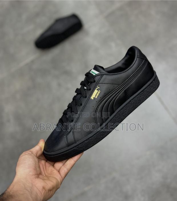 Puma Classic Leather All Black · Photo 1