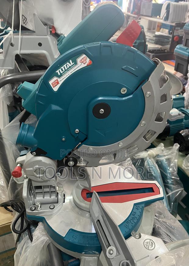 Total Mitre Saw 1400w 8” · Photo 1