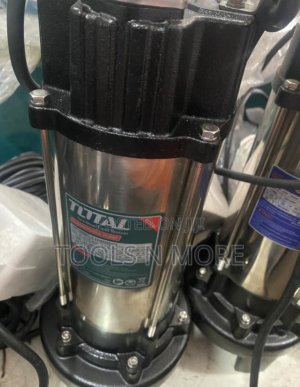 Total Submersible Water Pump 2hp · Photo 1