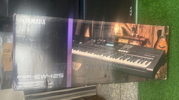 Yamaha PSR Ew-425 76keys Keyboard · Photo 5