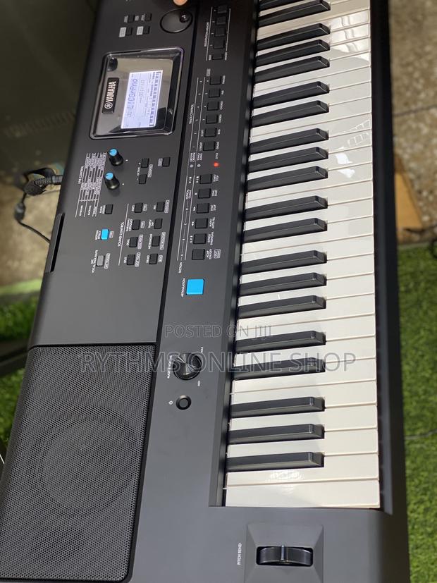 Yamaha PSR Ew-425 76keys Keyboard · Photo 6