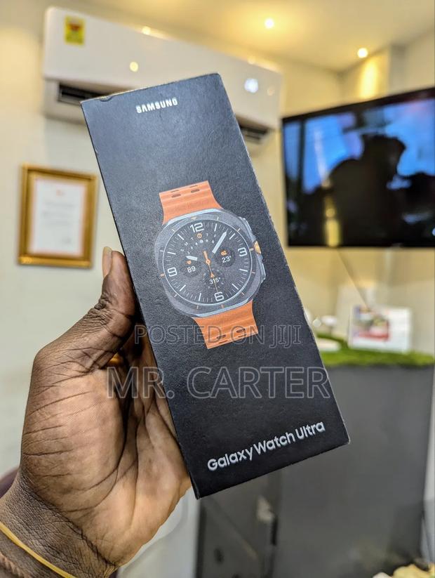 Galaxy Watch Ultra · Photo 1