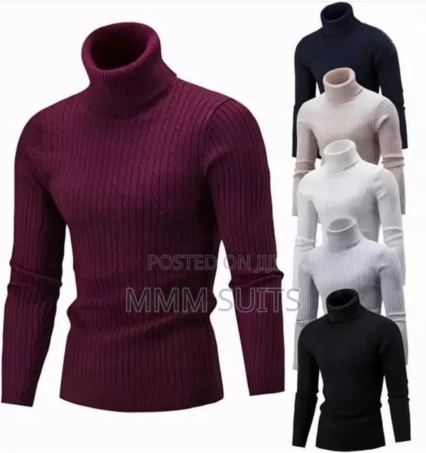 Turtleneck Shirts for Both Men and Women in Colours · Photo 1