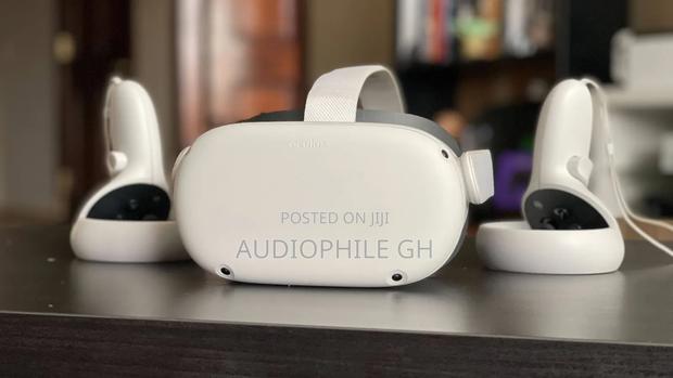 Meta Quest 2: Immersive All-in-One VR Headset · Photo 3