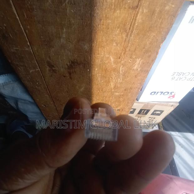 Pass Through Rj45 Connector (100 Pieces 200 Cedis) · Photo 4