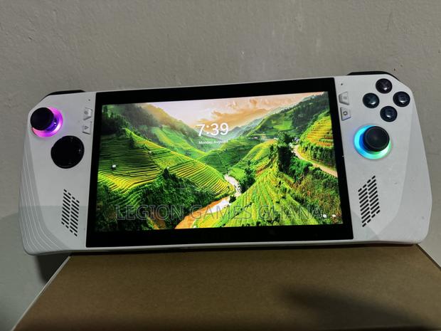 Asus ROG Ally Oled · Photo 5