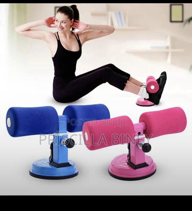 Sit-Up Bar · Photo 1