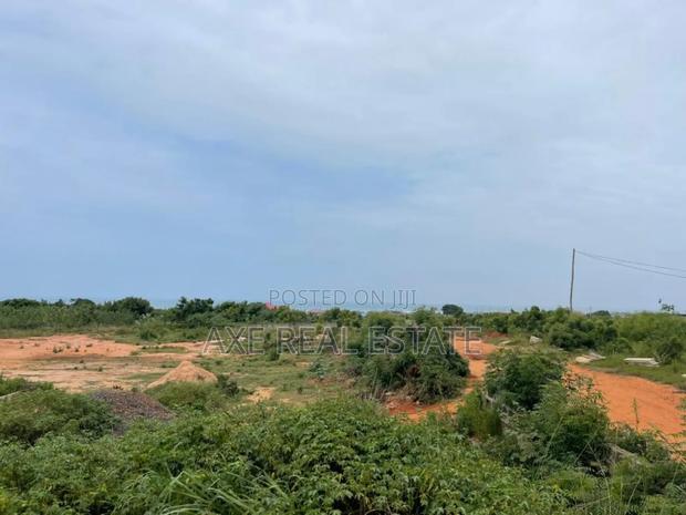 Road Side Plots at DODOWA // Free Documents · Photo 1