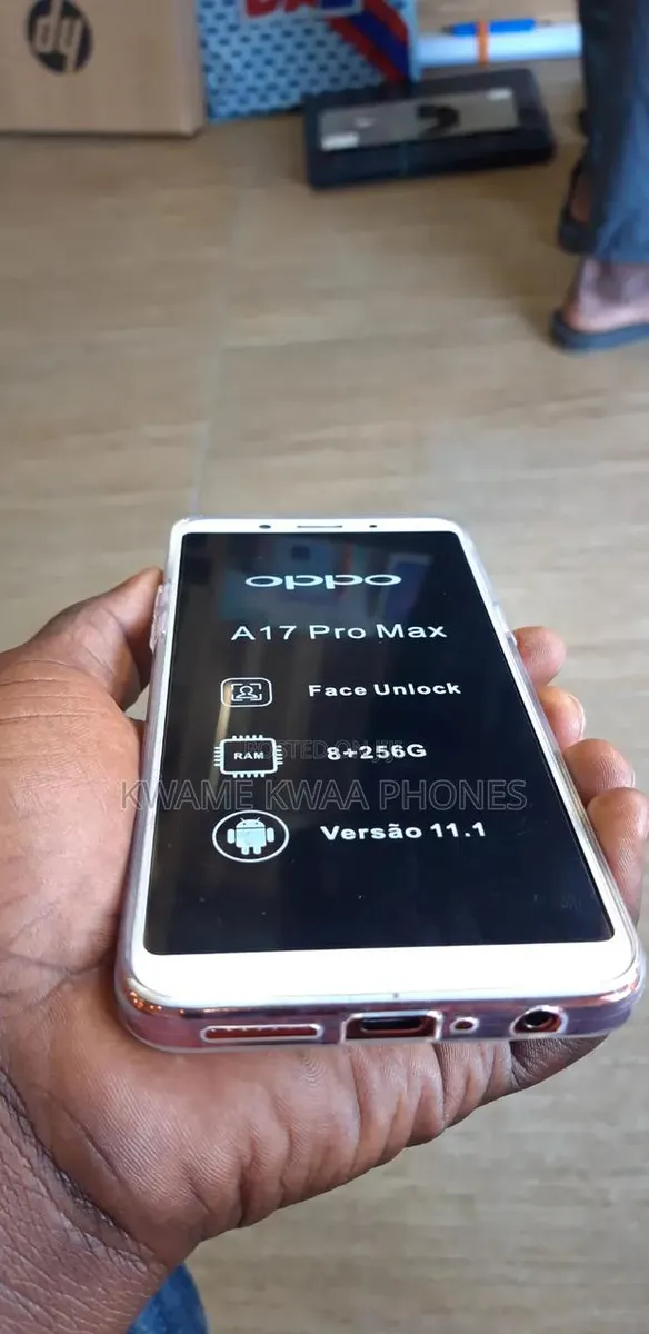 New Oppo A17 128 GB Gold · Photo 1