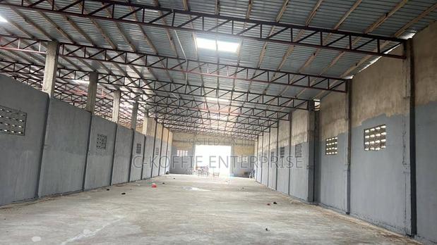 700sqm Tema- Valco Roundabout for Rent · Photo 1