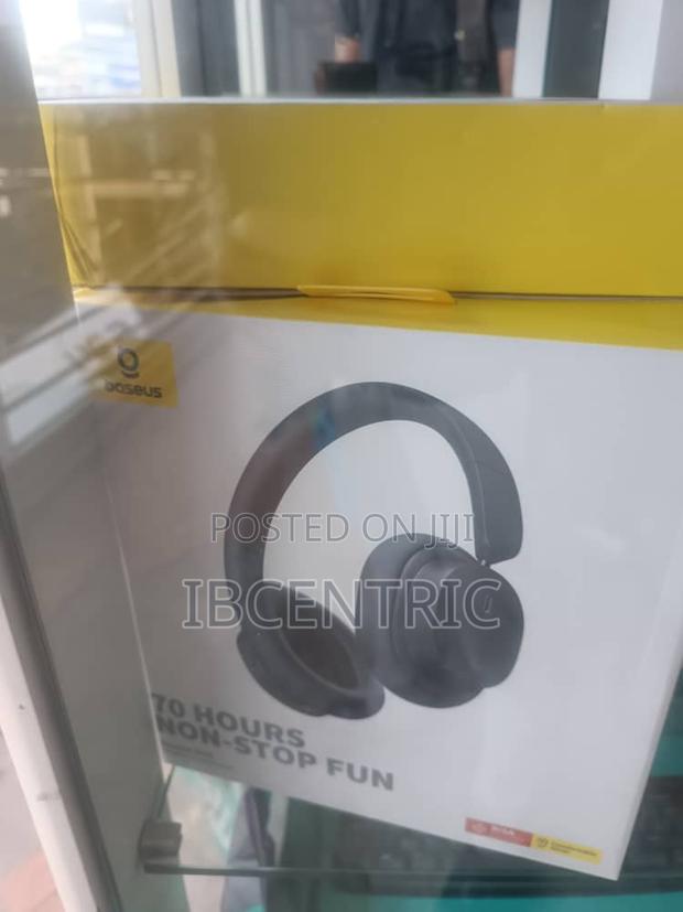 Baseus Wired/Wireless Headphone · Photo 1